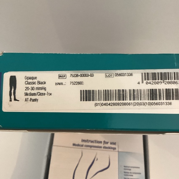 Jobst Opaque Close-Toe Pantyhose 20-30mmHg Compression Black Size Medium - Picture 14 of 14